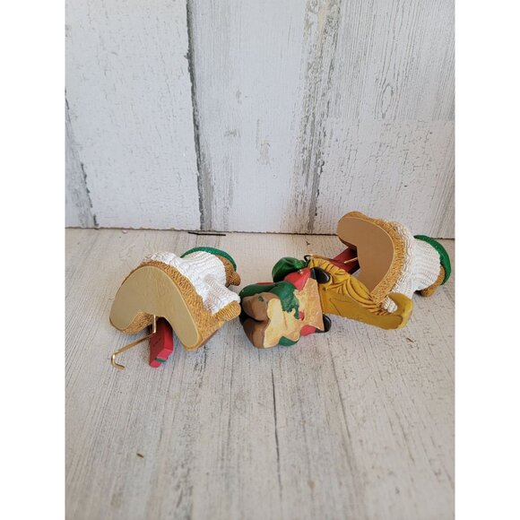 Ledge hanging bear stocking holder elf Xmas home decor set figure - Picture 6 of 6